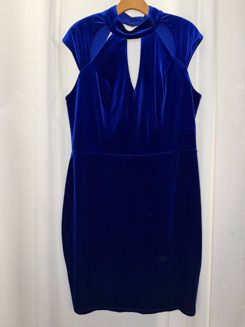 Marina Royal Blue Velvet Cocktail Dress Size 14 Mock Neck Cutout Sheath Party